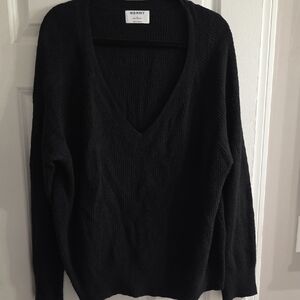 Old Navy Deep Black V-Neck Pullover